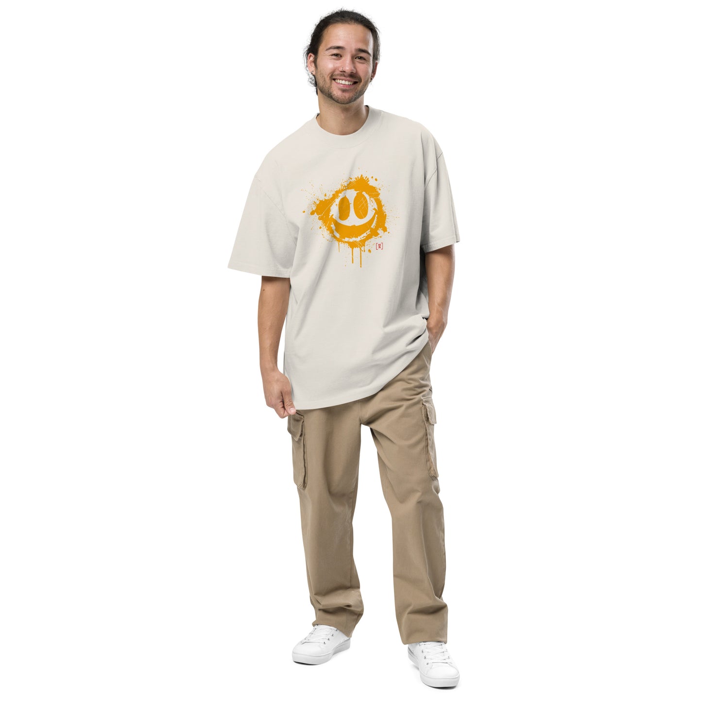 HiTeez Smile Oversized faded t-shirt
